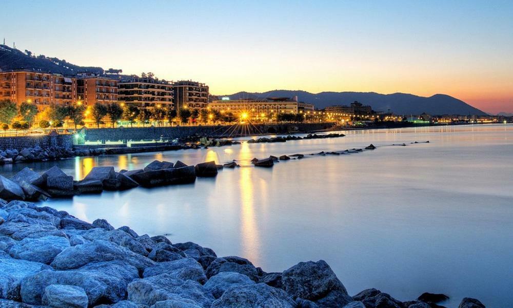 Il sorriso Salerno Exterior foto